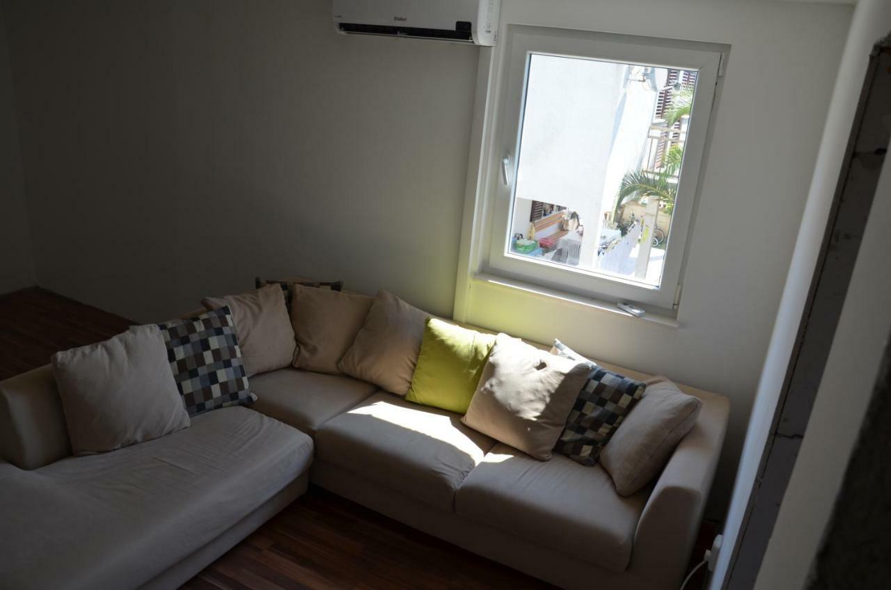 Apartman Medit Apartment Vir Ngoại thất bức ảnh